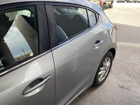 Used 2015 MAZDA MAZDA3 i Touring FWD image 51