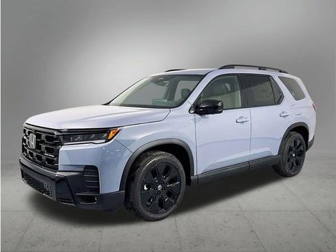 New 2026 Honda Pilot Black Edition image 1