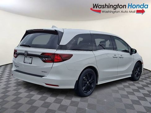 Certified 2023 Honda Odyssey Sport image 6