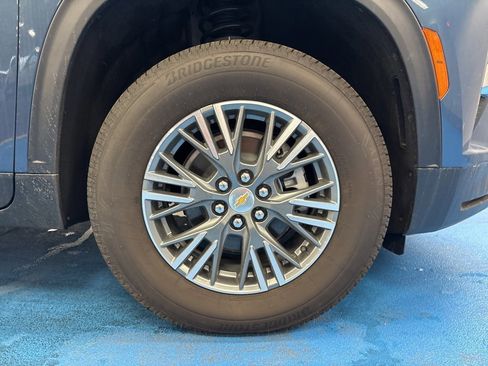 New 2026 Chevrolet Traverse LT image 3