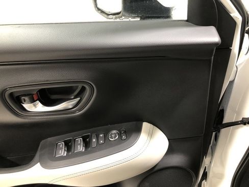 New 2026 Honda HR-V EX-L image 21