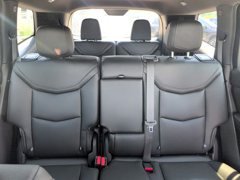 Certified 2024 Cadillac XT6 Luxury w/ LPO, Floor Liner Package AWD/4WD image 29