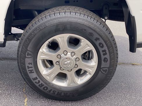 Used 2026 RAM 2500 Big Horn AWD/4WD image 17