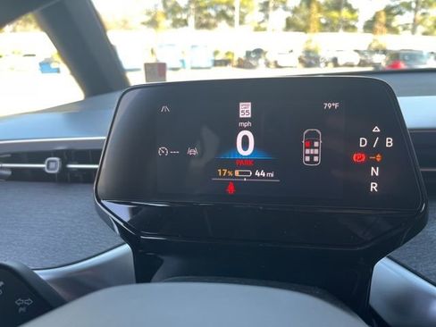 New 2025 Volkswagen ID. Buzz Pro S image 30