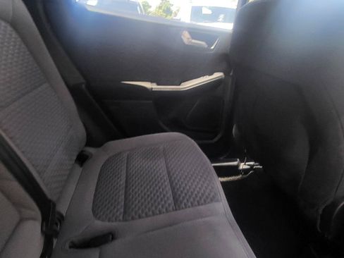 Used 2020 Ford Escape SE FWD image 17