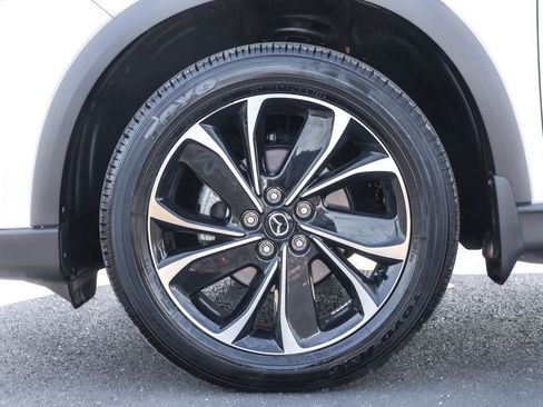 Used 2023 MAZDA CX-5 AWD 2.5 S w/ Premium Plus Pkg image 18