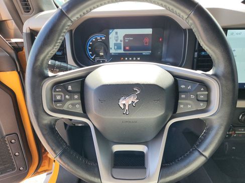 Certified 2022 Ford Bronco Wildtrak AWD/4WD image 21