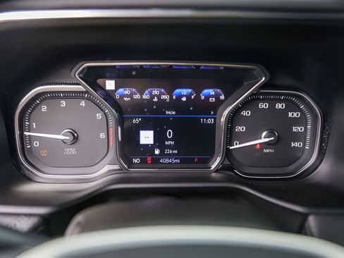 Used 2021 GMC Yukon Denali image 13