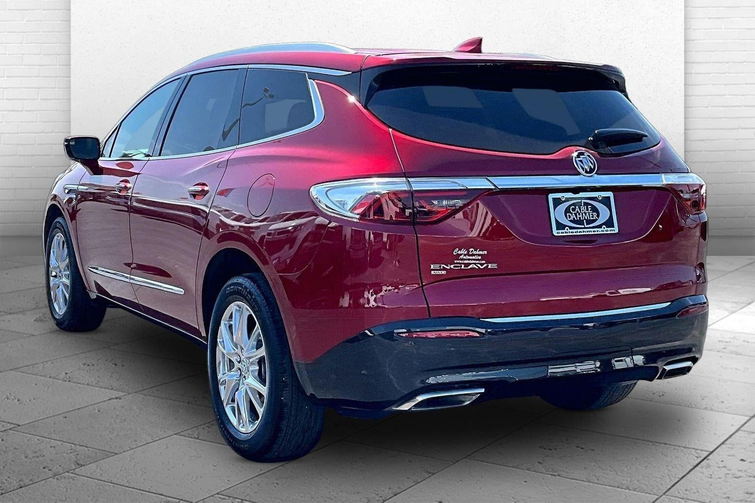 Used 2023 Buick Enclave Essence w/ Experience Buick Package AWD/4WD image 11