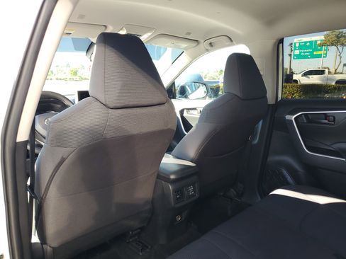 Used 2024 Toyota RAV4 LE image 13