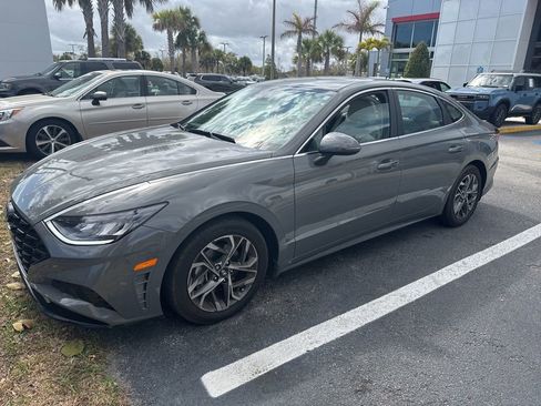 Used 2022 Hyundai Sonata SEL image 9