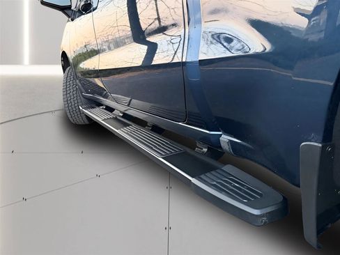 Used 2020 Chevrolet Silverado 1500 LT Trail Boss image 28