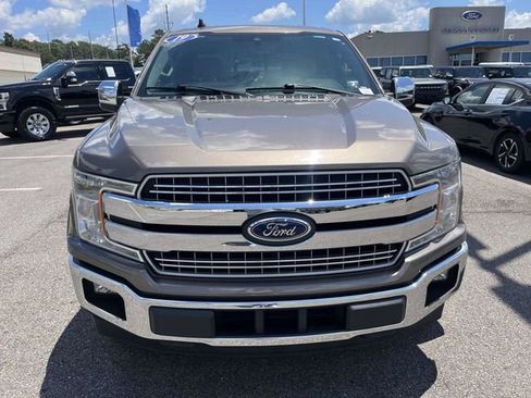 Used 2019 Ford F150 Lariat RWD image 2