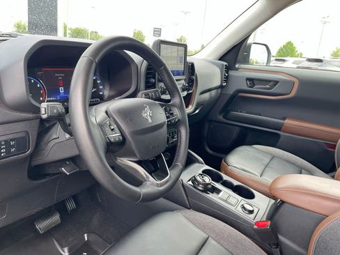 Used 2024 Ford Bronco Sport Outer Banks w/ Tech Package AWD/4WD image 10