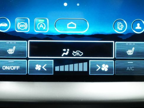 Used 2023 Subaru Outback Limited AWD/4WD image 36