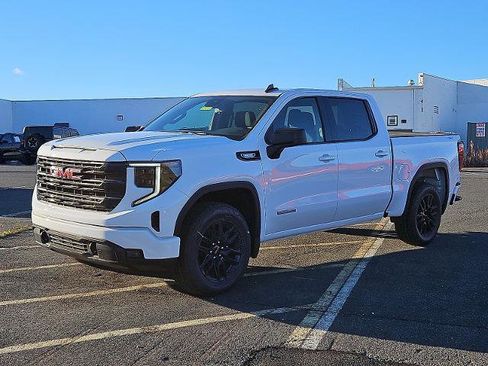 New 2026 GMC Sierra 1500 Elevation image 3