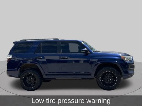 Used 2016 Toyota 4Runner Limited AWD/4WD image 6