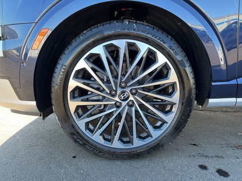 Used 2026 Hyundai Palisade Calligraphy image 9