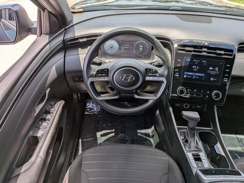 Used 2023 Hyundai Santa Cruz SEL w/ Activity Package FWD image 16