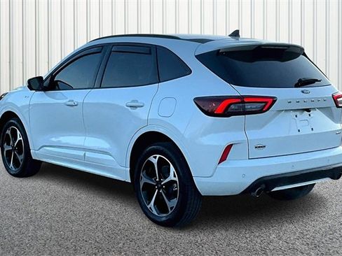 Used 2024 Ford Escape ST-Line Select w/ Tech Pack #2 image 11