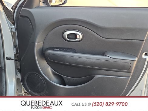 Used 2014 Kia Soul FWD image 23