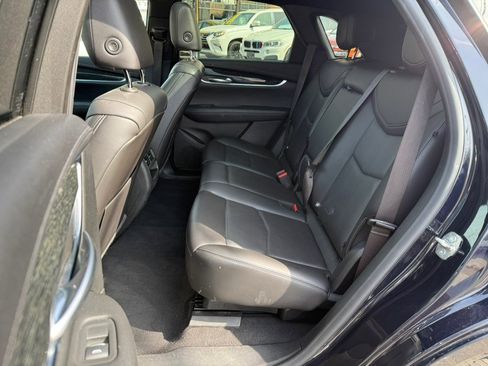 Used 2021 Cadillac XT5 Premium Luxury AWD/4WD image 9
