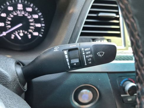 Used 2019 Genesis G80 3.3T Sport image 17