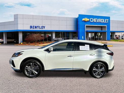 Used 2024 Nissan Murano Platinum w/ Cargo Package image 2