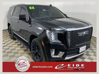 Used 2022 GMC Yukon SLT w/ SLT Premium Package