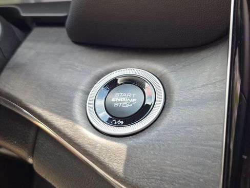 New 2025 Jeep Grand Cherokee L Overland image 33