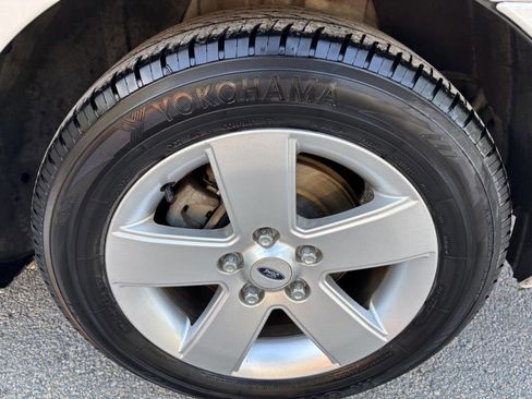 Used 2009 Ford Fusion SE image 31