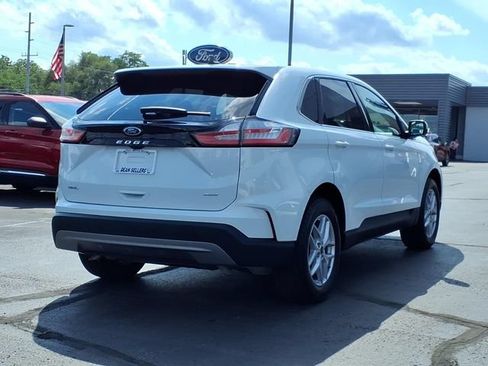 Certified 2023 Ford Edge SEL AWD/4WD image 4