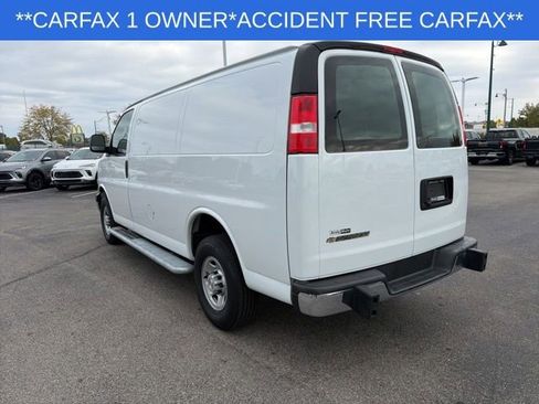 Used 2024 Chevrolet Express 2500 w/ Driver Convenience Package image 8