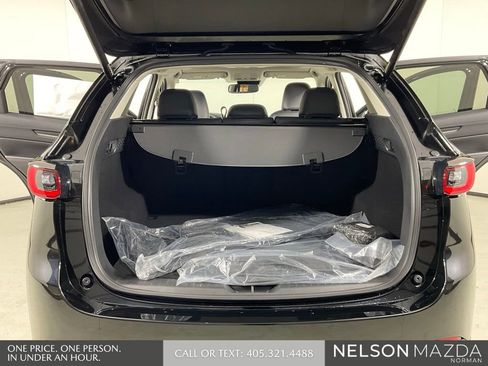 New 2025 MAZDA CX-5 Carbon Edition image 13