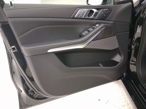 New 2026 BMW X7 xDrive40i image 23