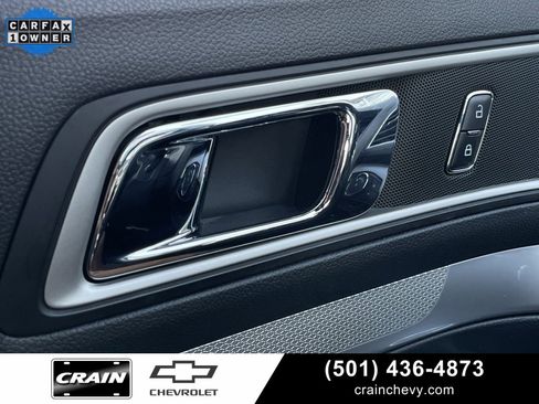 Used 2017 Ford Explorer XLT w/ Equipment Group 202A image 13