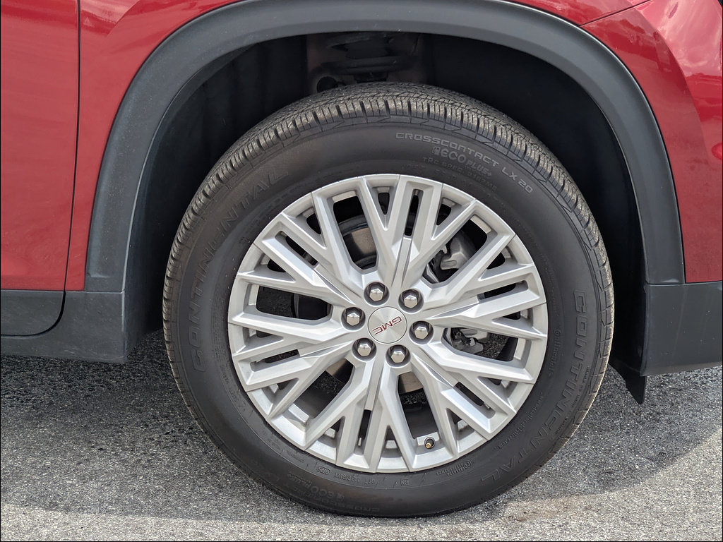 Used 2026 GMC Acadia Elevation w/ Elevation Premium Package FWD image 13