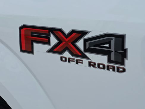 Used 2020 Ford F150 XLT w/ Equipment Group 302A Luxury AWD/4WD image 13
