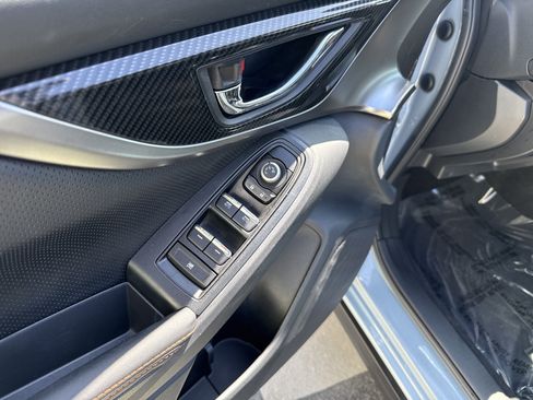 Used 2020 Subaru Crosstrek 2.0i Limited w/ Popular Package #4 image 15