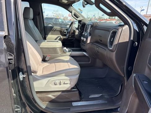 Used 2020 GMC Sierra 1500 SLT w/ SLT Convenience Package image 12