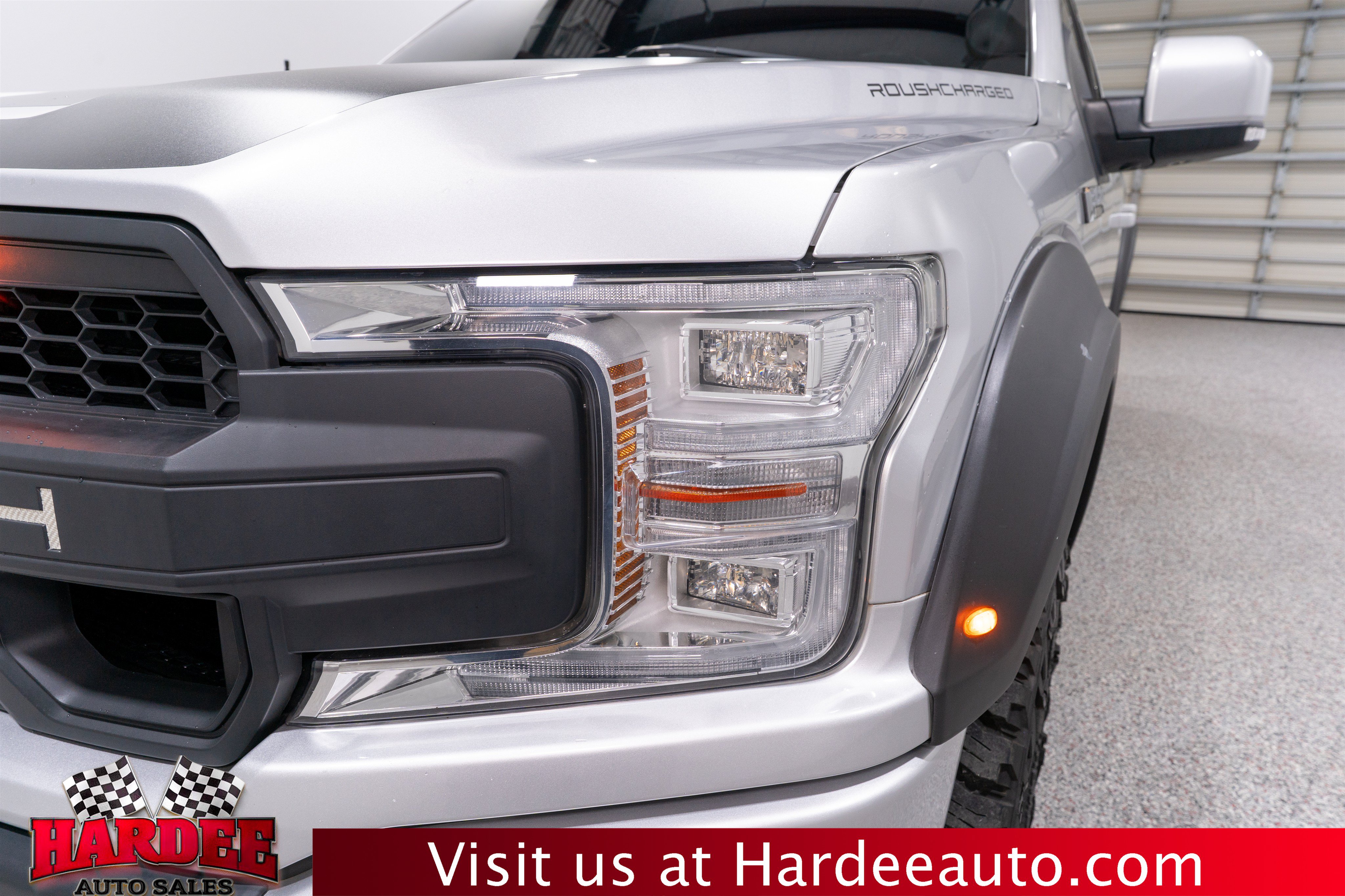 Used 2018 Ford F150 Lariat w/ Equipment Group 502A Luxury AWD/4WD image 8