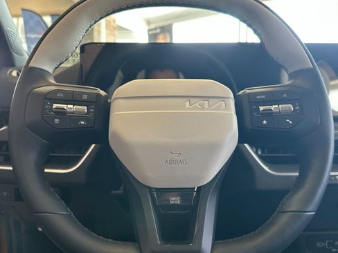 New 2026 Kia K4 GT-Line Turbo FWD image 18