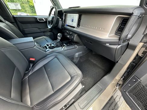 New 2026 Ford Bronco Outer Banks AWD/4WD image 22