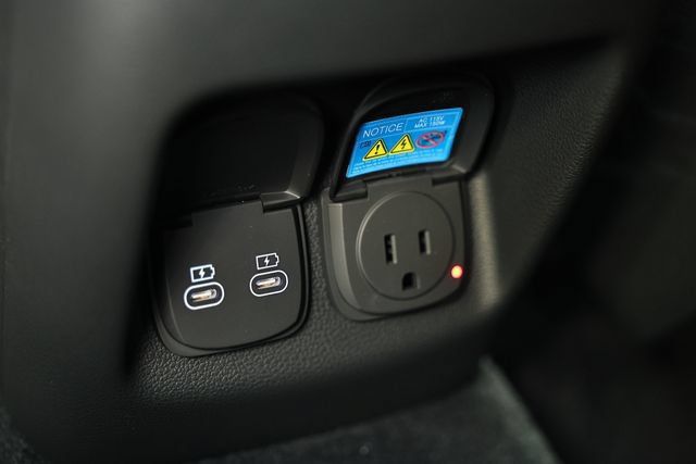 New 2026 Genesis GV80 3.5T Prestige AWD/4WD image 30