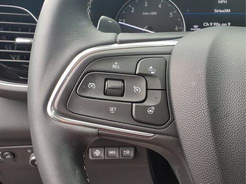 Used 2023 Buick Envision Avenir AWD/4WD image 14