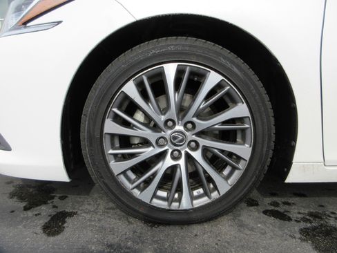 Used 2021 Lexus ES 250 w/ Premium Package AWD/4WD image 18