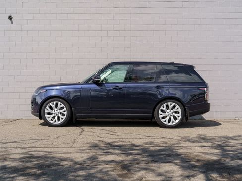 Used 2019 Land Rover Range Rover HSE AWD/4WD image 2