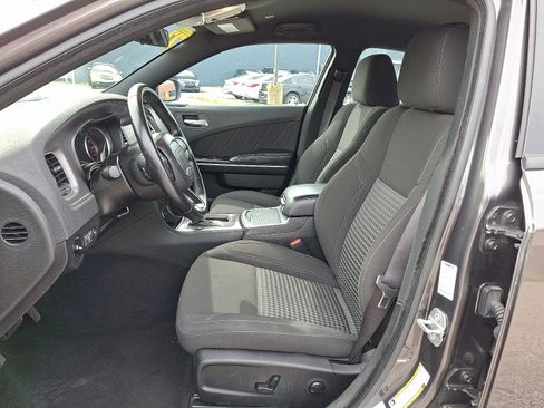 Used 2023 Dodge Charger SXT image 13