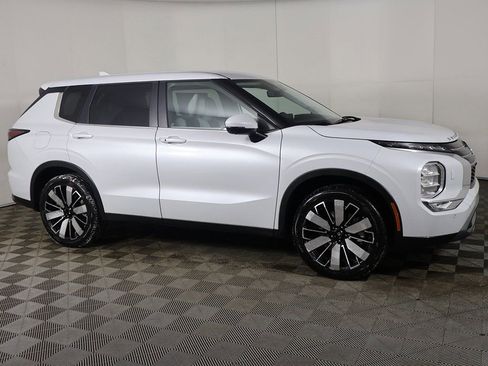 New 2026 Mitsubishi Outlander SE AWD/4WD image 20