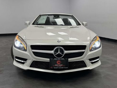 Used 2016 Mercedes-Benz SL 550 w/ Driver Assistance Package image 28